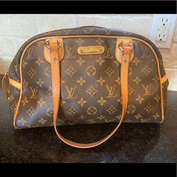 Louis Vuitton Montorgueil PM Monogram Purse - Picture 2 of 16